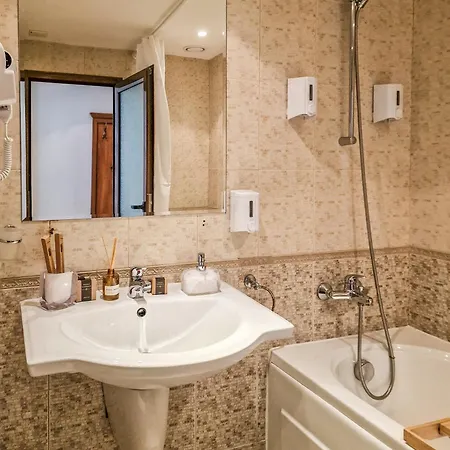 The White Beauty Appartement