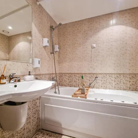 The White Beauty Apartment
